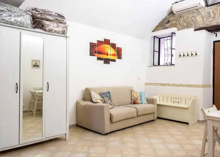 216B - Monolocale Lapigna Sanremo, Centro Storico